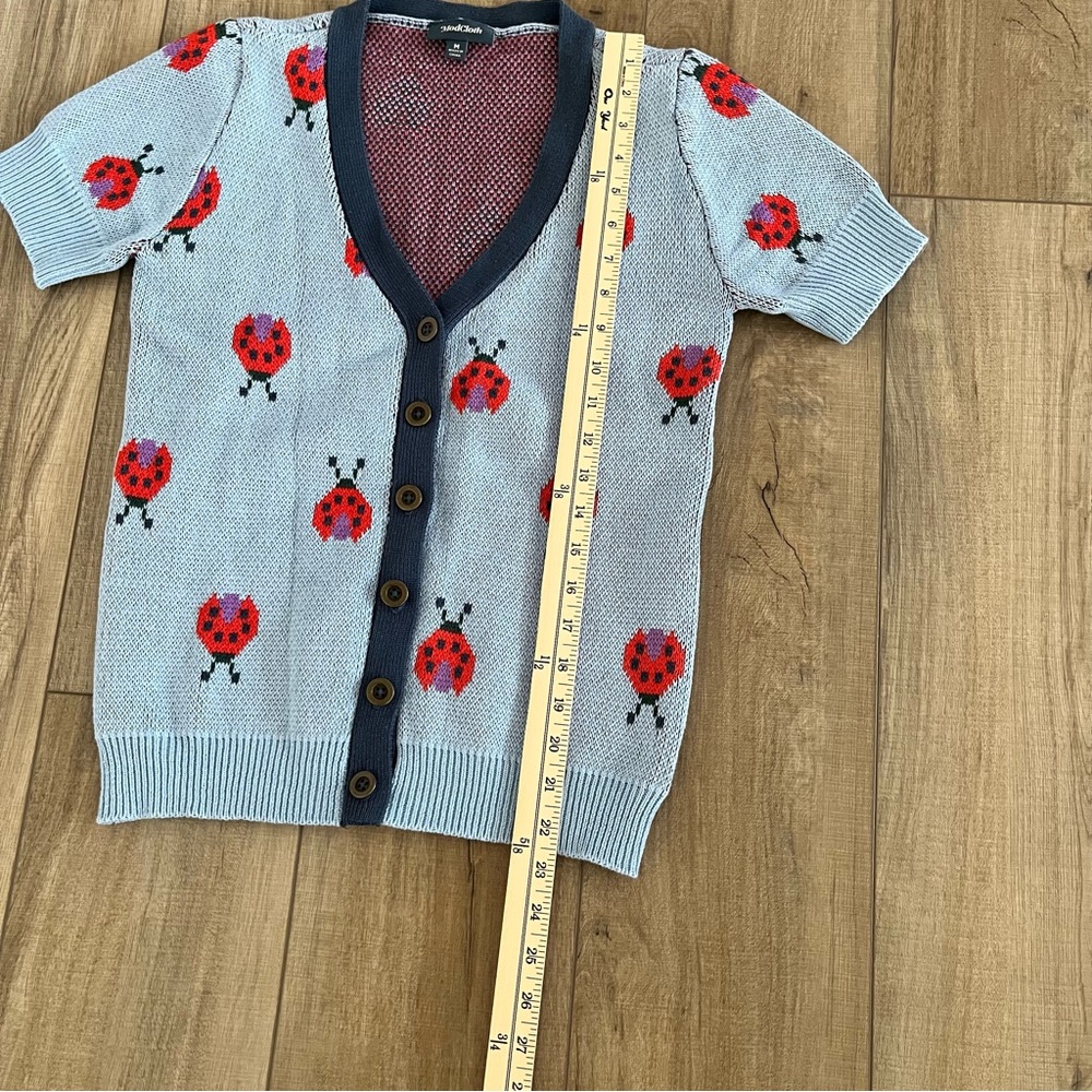 ModCloth Ladybug Print Cardigan Sweater Medium Blue Short Sleeve Cute Retro - Picture 10 of 10